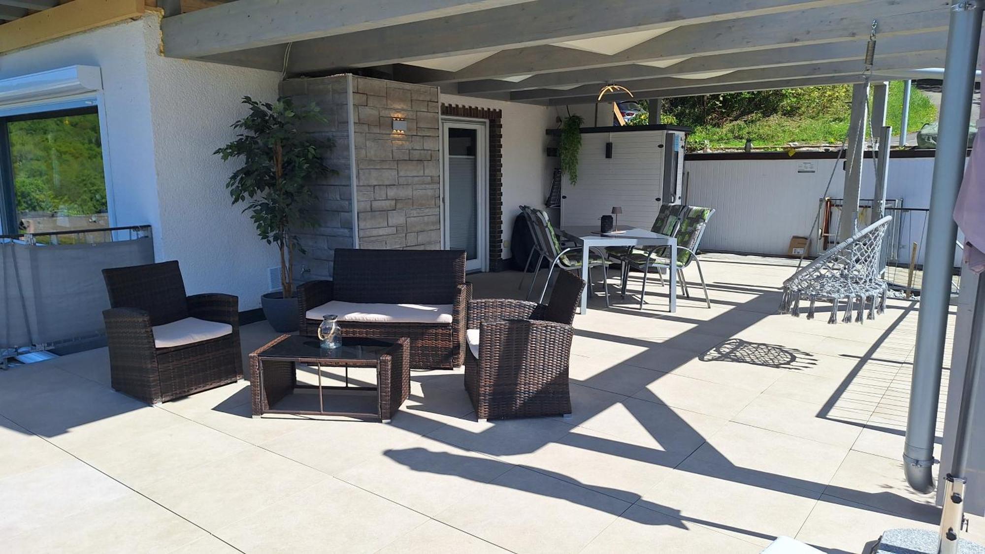 Seeblick-Ferienwohnung Im "Ferienhaus Agger-Blick" Mit Traumhafter Sonnen-Terrasse, Sauna, E-Kamin & Kajak Gummersbach Extérieur photo